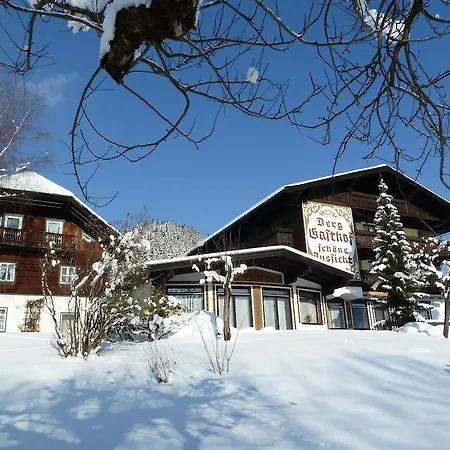 Konukevi Schoene Aussicht